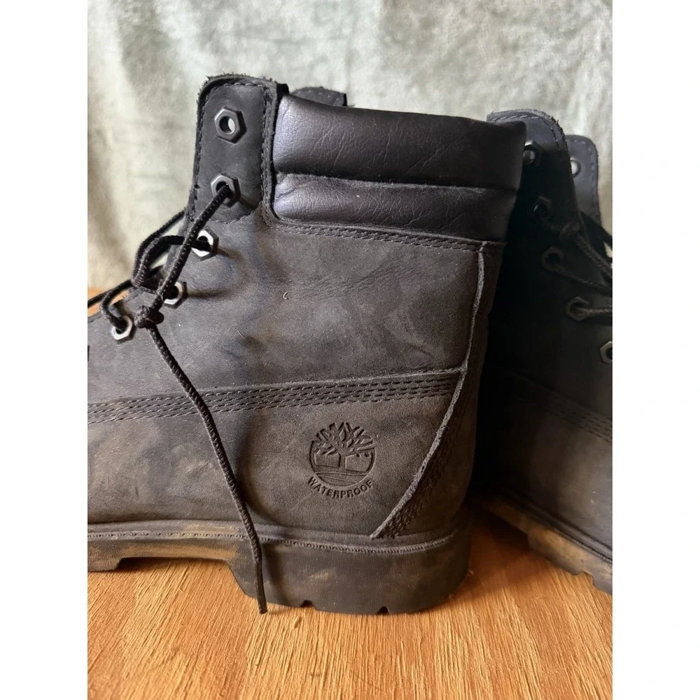 Size 9 Womens-Timberland Waterproof Men's Boots - Black